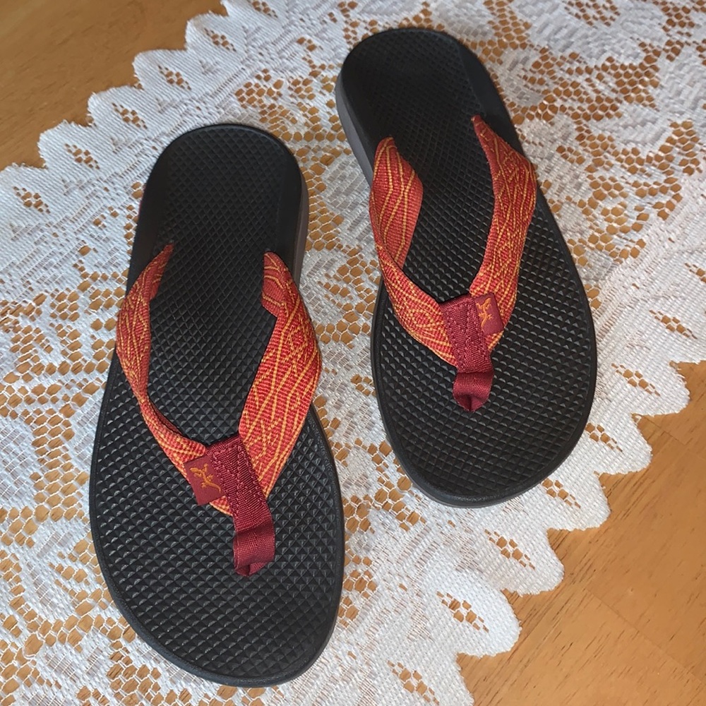 Chaco flip flops.